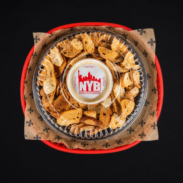 Bagel Chips & Dip.