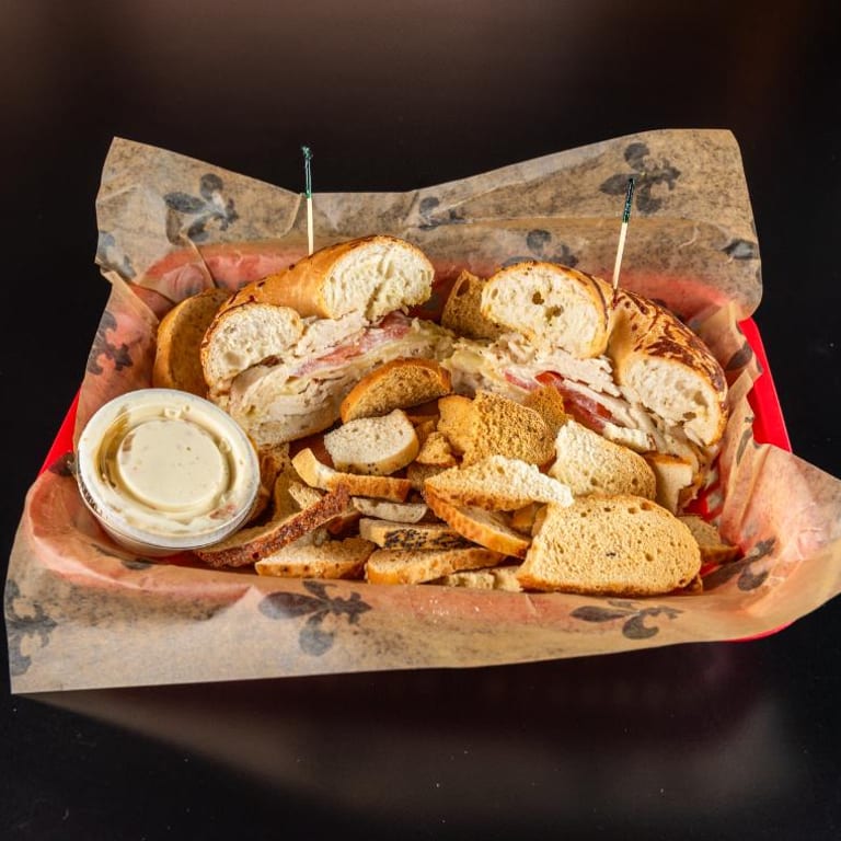 Savor Our Plain Bagels